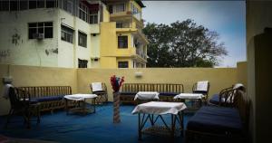 Balkón nebo terasa v ubytování Moksh Ganga