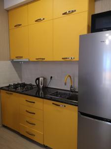 Köök või kööginurk majutusasutuses Didveli Residence D44 +4 fotot