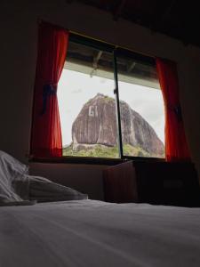 En generel udsigt til bjerge eller udsigt til bjerge taget fra feriehuset