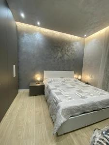 Ένα ή περισσότερα κρεβάτια σε δωμάτιο στο PIE-DANI Chic House