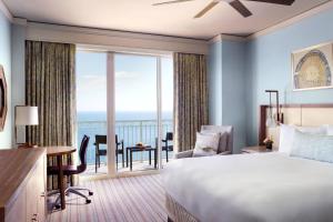 Postel nebo postele na pokoji v ubytování The Ritz-Carlton Key Biscayne, Miami