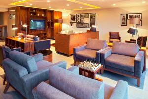 Posezení v ubytování Marriott Tuxtla Gutierrez Hotel