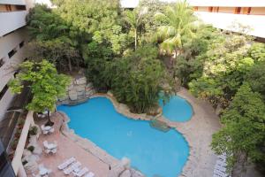 Bazén v ubytování Marriott Tuxtla Gutierrez Hotel nebo v jeho okolí