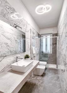 Ένα μπάνιο στο Dream & Relax Apartment +24 φωτογραφίες