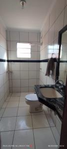 Et badeværelse på Casa JARDIM AMÉRICA