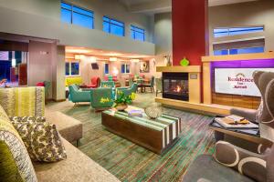 Posezení v ubytování Residence Inn by Marriott Pullman