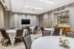 TV a/nebo společenská místnost v ubytování Residence Inn Providence Downtown
