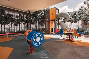Fitness centrum a/nebo fitness zařízení v ubytování Beacon Suites #Georgetown #Rooftop Pool #20 #Cozy