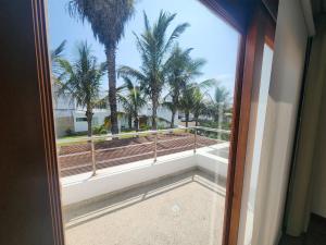 Μπαλκόνι ή βεράντα στο Casa de Playa Familiar