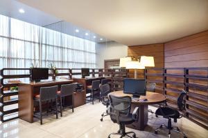 Posezení v ubytování Sheraton Vitoria + 22 fotografií