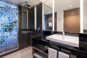 Kopalnica v nastanitvi Sheraton Zürich Hotel