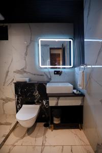 Fotografie z fotogalerie ubytování OPO Hotel Iffco Chowk v destinaci Gurgáon