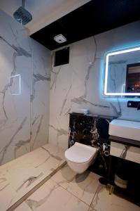 Fotografie z fotogalerie ubytování OPO Hotel Iffco Chowk v destinaci Gurgáon