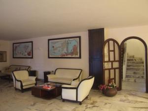 Posezení v ubytování Serhan Hotel
