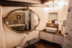 Kúpeľňa v ubytovaní VILLA ANCORA Tenuta Lonciano