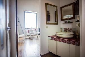 Fotografia z galérie ubytovania VILLA ANCORA Tenuta Lonciano v destinácii Gualdo