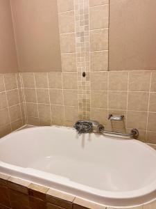 Ένα μπάνιο στο 3 Bed Holiday Home