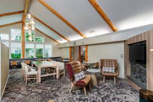 Posezení v ubytování Residence Inn by Marriott Anchorage Midtown