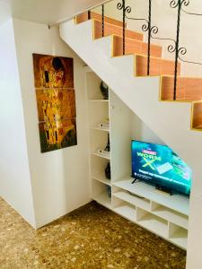 Φωτογραφία από το άλμπουμ του A's Place - Large, 2 Bedroom Close to the Airport! σε Sibulan +22 φωτογραφίες