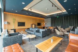 Khu vực ghế ngồi tại Sheraton Novi Sad