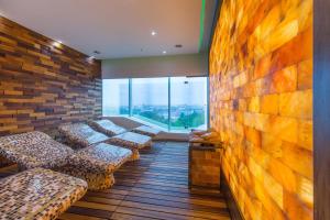 Khu vực ghế ngồi tại Sheraton Novi Sad