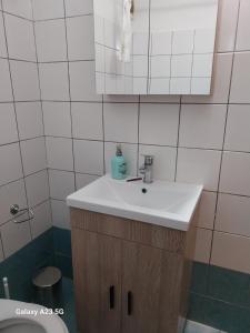 Kúpeľňa v ubytovaní Poseidon Studios Chania Center