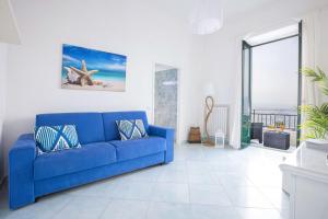 Posedenie v ubytovaní SorrentoVibes - Seaview Home on the beach & amazing views terrace