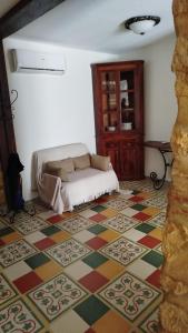 Ένα ή περισσότερα κρεβάτια σε δωμάτιο στο amazing place in the old town