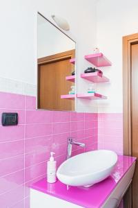 Un baño de Equipped Apt Near to Parco Dora