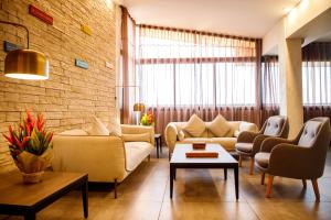 Afbeelding uit fotogalerij van Zind Naaba Hotel in Lomé +38 foto's