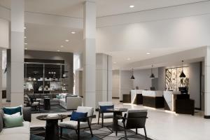 Posezení v ubytování Sheraton Cerritos