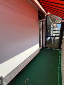 Mynd úr myndasafni af Apt T3 - Front de Mer - Parking - Tout Confort í Ajaccio