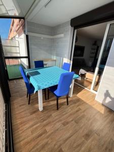 Mynd úr myndasafni af Apt T3 - Front de Mer - Parking - Tout Confort í Ajaccio
