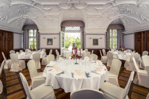 En restaurang eller annat matställe på Hotel Schloss Neustadt-Glewe