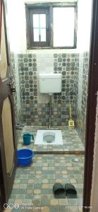 Koupelna v ubytování Pine Guest House sawan tangmarg