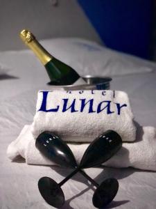 Drinks på Hotel Lunar