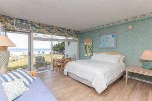 Fotografie z fotogalerie ubytování Oceanfront VA Beach Condo Enjoy Fall Festivities! v destinaci Virginia Beach + 23 fotografií