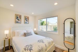 a bedroom with a large bed and a window at BusinessandFamily Retreat Near Levis Stadium! in Santa Clara