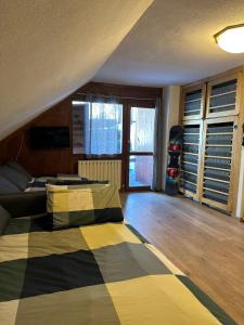 Posedenie v ubytovaní Cervinia appartamento monolocale + 22 fotografií