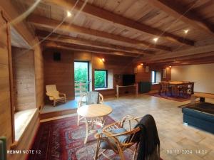 Fotografie z fotogalerie ubytování gîte de la cheneau v destinaci Rochesson