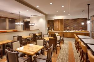 Restavracija oz. druge možnosti za prehrano v nastanitvi SpringHill Suites by Marriott Moab