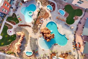 Bazen v nastanitvi oz. blizu nastanitve SpringHill Suites by Marriott Moab