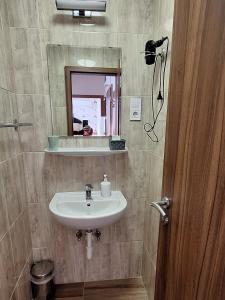 Atryum Hotel的一间浴室