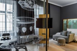 Posedenie v ubytovaní Le Méridien Vienna