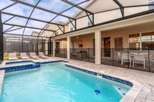 A piscina localizada em In-Home Arcade, Themed Bedrooms, Resort Lazy River ou nos arredores