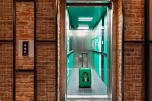 Foto da galeria de Moxy Warsaw Praga em Varsóvia