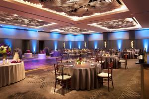 Restaurace v ubytování The Westin Austin Downtown + 37 fotografií