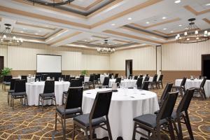 Konferenční prostory v ubytování Sheraton Baltimore Washington Airport - BWI + 34 fotografií