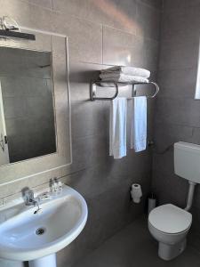 Ванная комната в Arcada House Tavira +24 фотографии