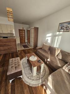 Una cocina o cocineta en Apartman Bubii